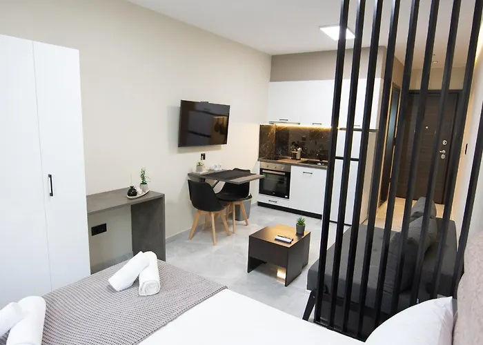 Skg Luxury